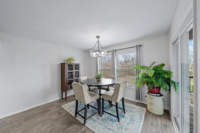 3732 NW 96th Place, Kansas City, MO 64154