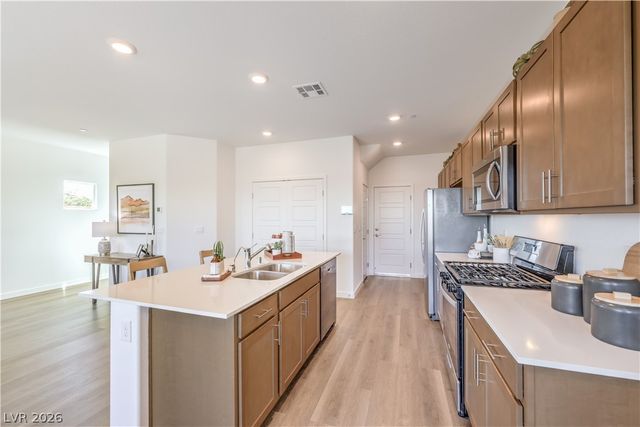 9394 AVA HATHAWAY Street, Las Vegas, NV 89178