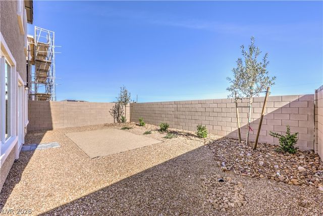 9394 AVA HATHAWAY Street, Las Vegas, NV 89178