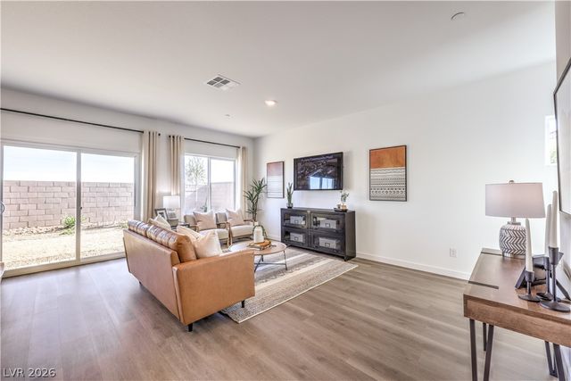 9394 AVA HATHAWAY Street, Las Vegas, NV 89178