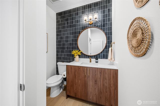 14342 Bagley Avenue N, Seattle, WA 98133