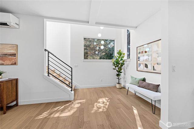 14342 Bagley Avenue N, Seattle, WA 98133