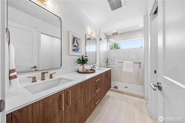 14342 Bagley Avenue N, Seattle, WA 98133