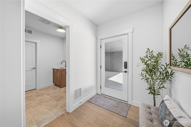 14342 Bagley Avenue N, Seattle, WA 98133