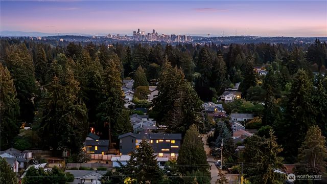 14342 Bagley Avenue N, Seattle, WA 98133