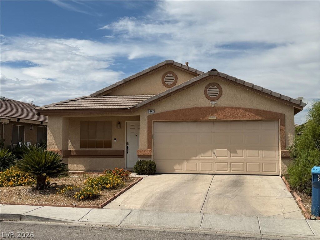 9042 Iron Crow Avenue, Las Vegas, NV 89147 — photo 2