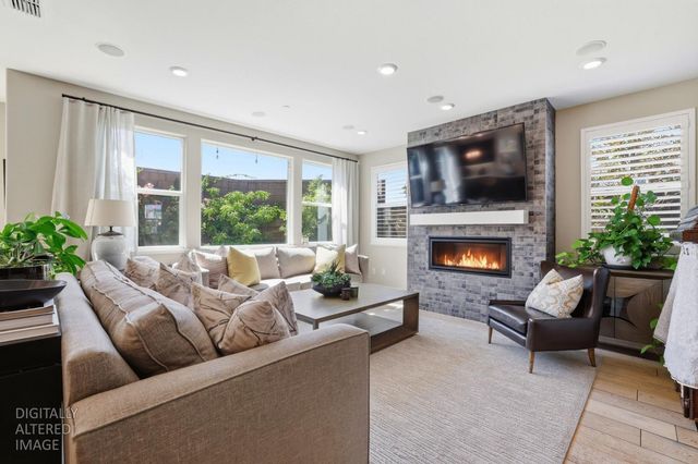 3335 Hackberry Way, Folsom, CA 95630
