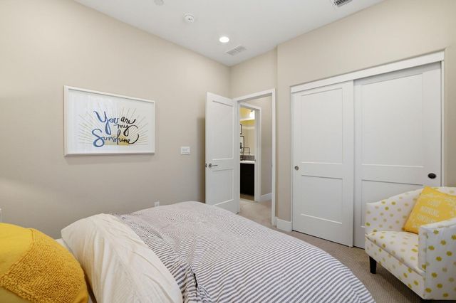 3335 Hackberry Way, Folsom, CA 95630