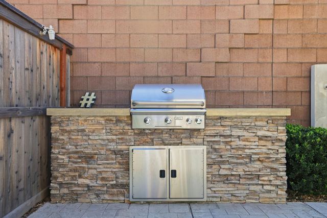 3335 Hackberry Way, Folsom, CA 95630