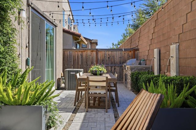 3335 Hackberry Way, Folsom, CA 95630