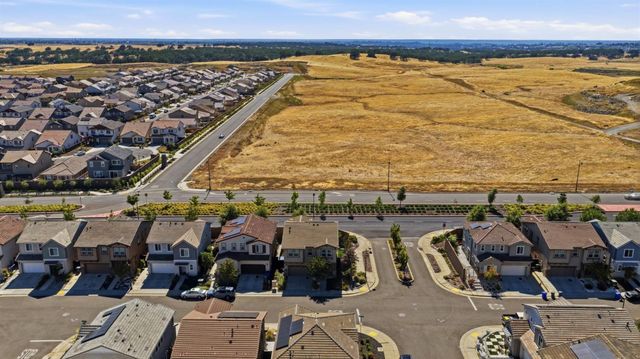3335 Hackberry Way, Folsom, CA 95630