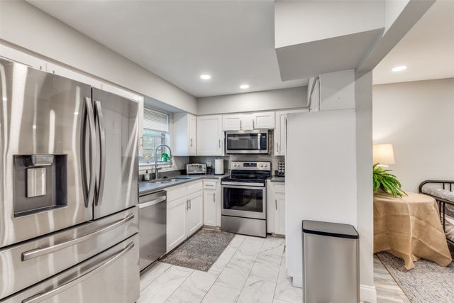 5818 E University Boulevard 236, Dallas, TX 75206