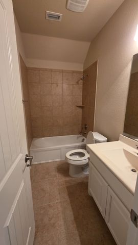 2294 Wind Meadow Lane, Lewisville, TX 75056