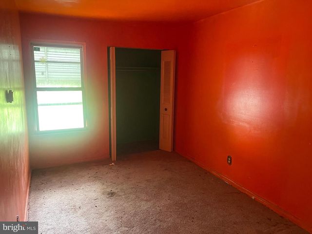 1348 W 7TH ST, Chester, PA 19013