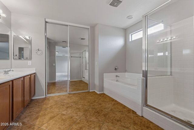 9444 W HUBBELL Street, Phoenix, AZ 85037