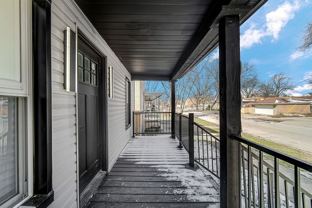 1005 W 123rd Street, Calumet Park, IL 60827