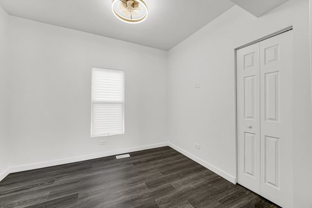 1005 W 123rd Street, Calumet Park, IL 60827