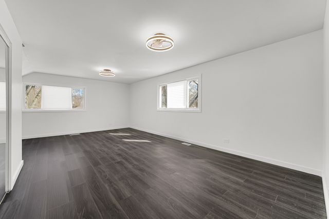 1005 W 123rd Street, Calumet Park, IL 60827