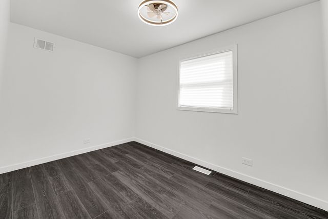 1005 W 123rd Street, Calumet Park, IL 60827