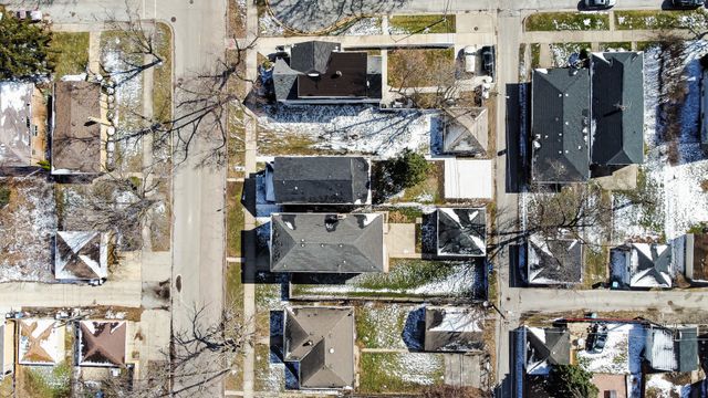 1005 W 123rd Street, Calumet Park, IL 60827