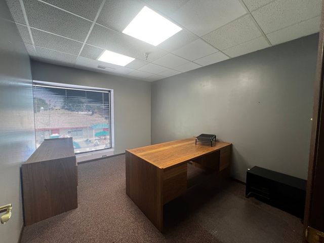 9944 S ROBERTS Road 208, Palos Hills, IL 60465