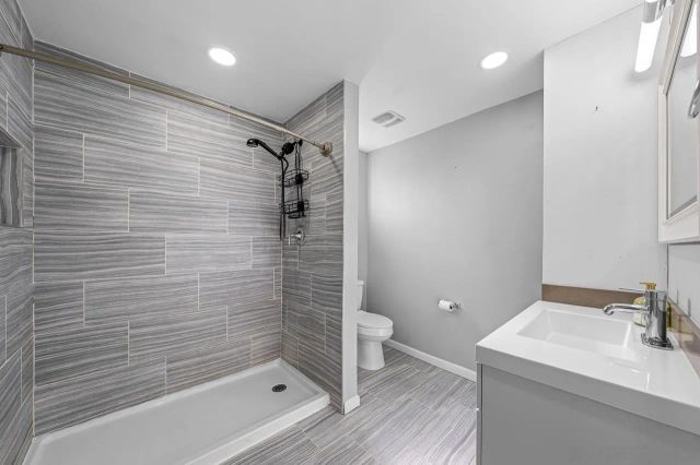 1395 S Somermont Dr., El Cajon, CA 92021