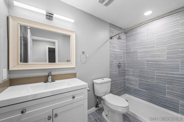 1395 S Somermont Dr., El Cajon, CA 92021