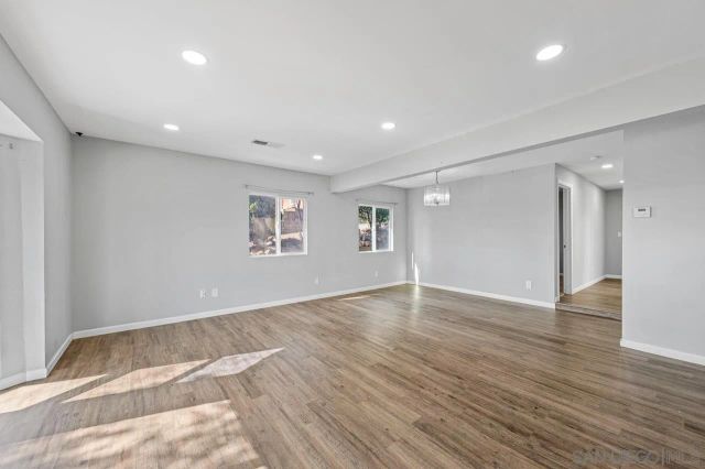 1395 S Somermont Dr., El Cajon, CA 92021