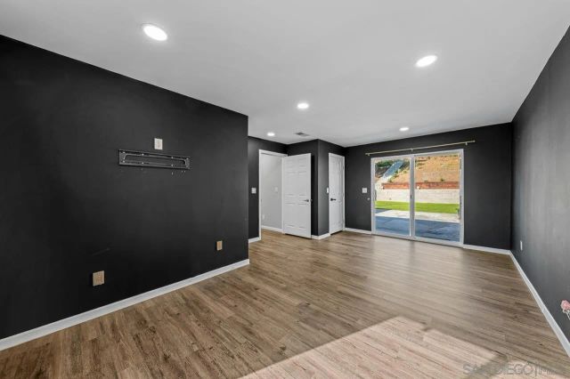 1395 S Somermont Dr., El Cajon, CA 92021