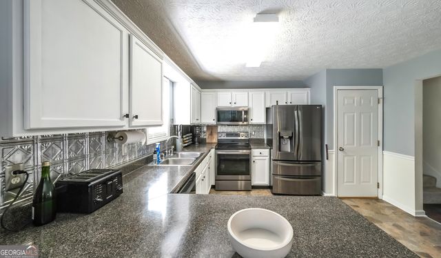 85 W Fork Way Way, Temple, GA 30179