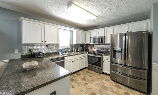 85 W Fork Way Way, Temple, GA 30179