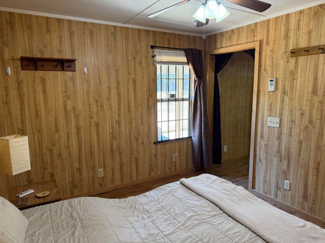 1042 BEAUTY RD, Bethel Springs, TN 38315