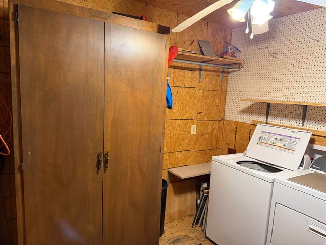 1042 BEAUTY RD, Bethel Springs, TN 38315