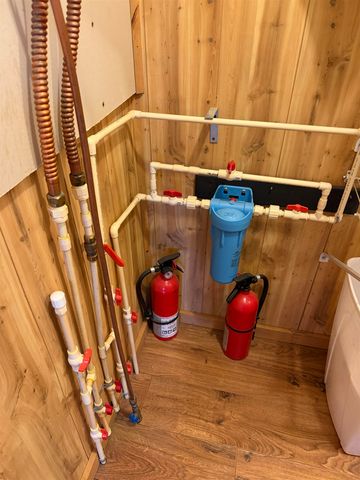 1042 BEAUTY RD, Bethel Springs, TN 38315