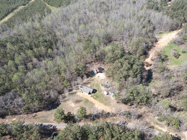 1042 BEAUTY RD, Bethel Springs, TN 38315