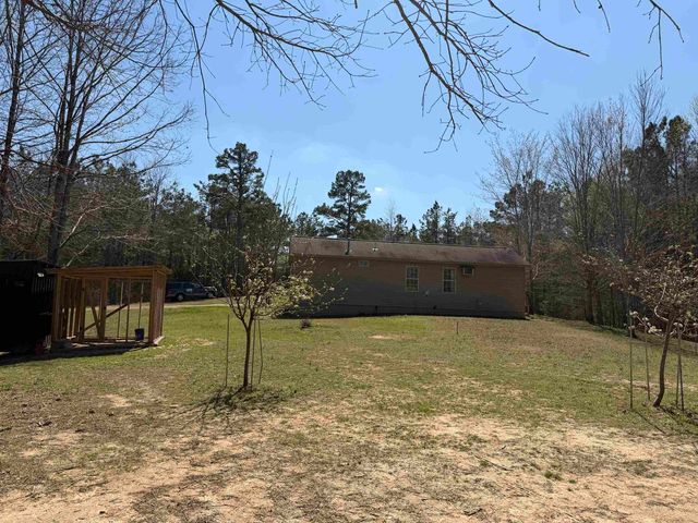 1042 BEAUTY RD, Bethel Springs, TN 38315