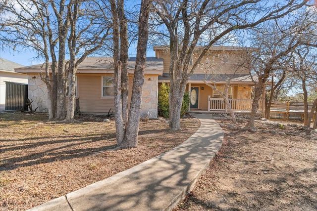 9 Ridgewood Circle, Wimberley, TX 78676