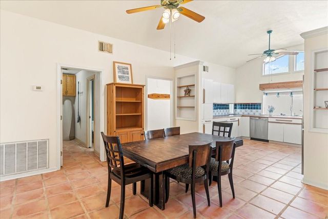 9 Ridgewood Circle, Wimberley, TX 78676