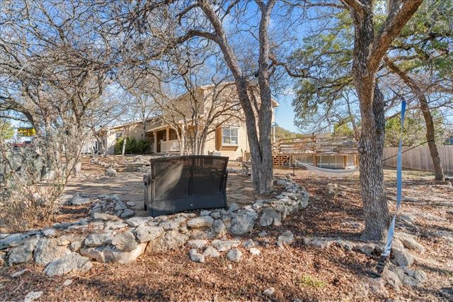 9 Ridgewood Circle, Wimberley, TX 78676