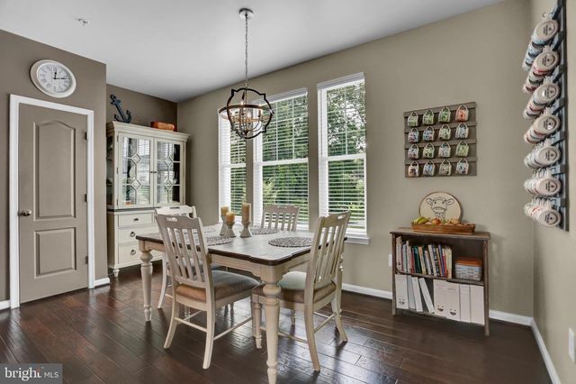 238 MARINA VIEW CT, Essex, MD 21221