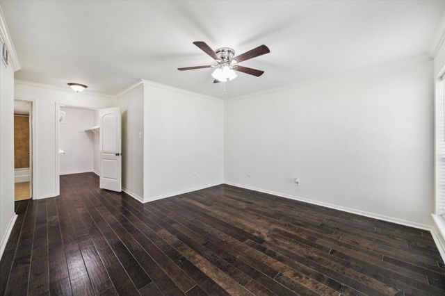 353 N Post Oak Lane 627, Houston, TX 77024