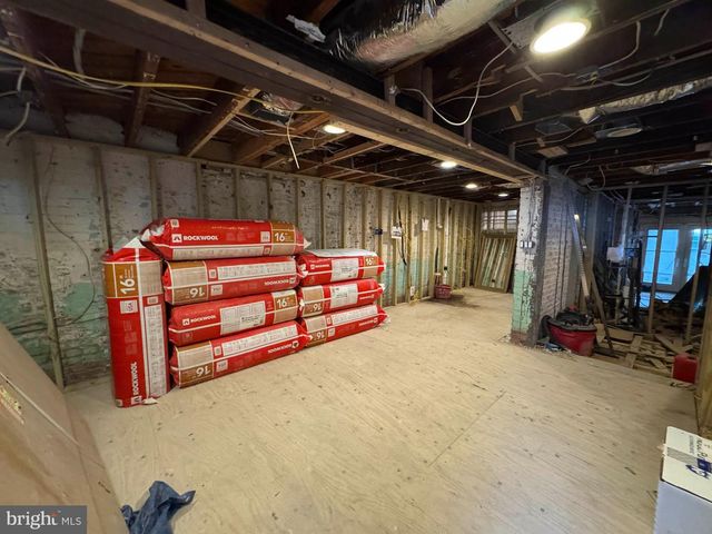 3721 9TH ST NW, Washington, DC 20010