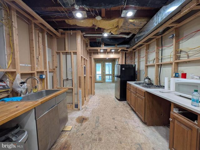3721 9TH ST NW, Washington, DC 20010