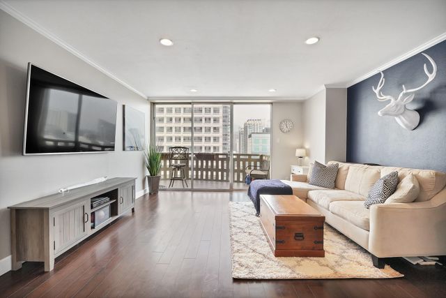 2016 Main Street 1201, Houston, TX 77002