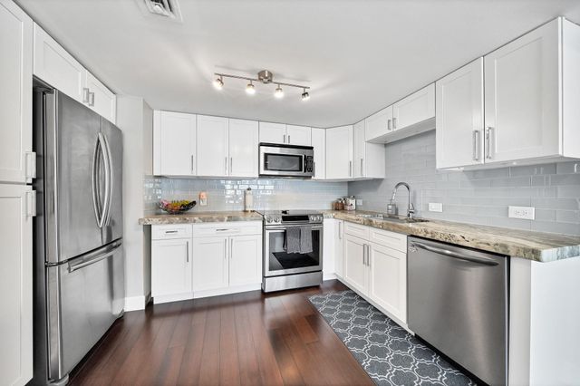 2016 Main Street 1201, Houston, TX 77002