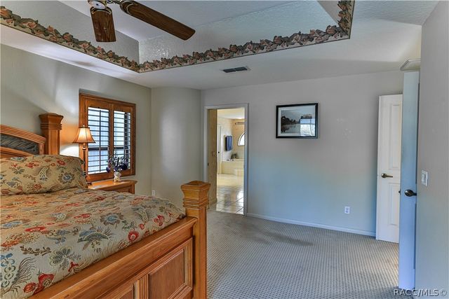 21 POPLAR Court S, Homosassa, FL 34446