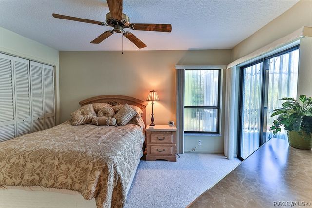 21 POPLAR Court S, Homosassa, FL 34446