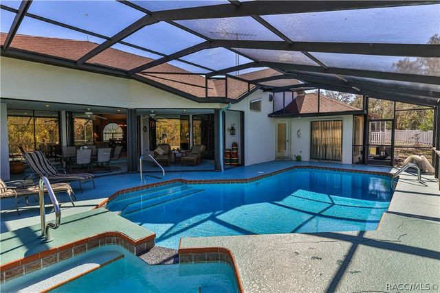 21 POPLAR Court S, Homosassa, FL 34446