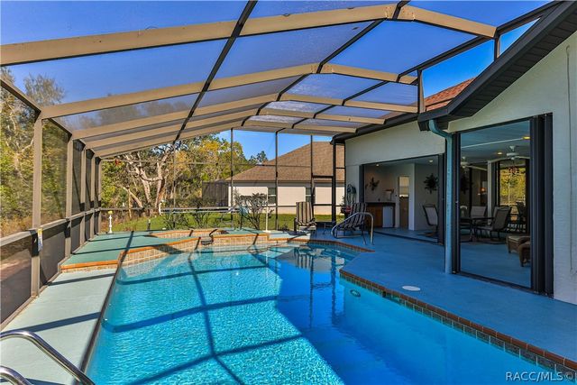 21 POPLAR Court S, Homosassa, FL 34446