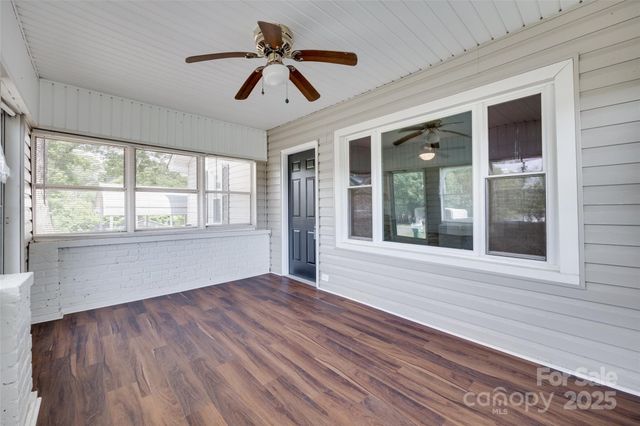 104 W Maryland Avenue, Bessemer City, NC 28016